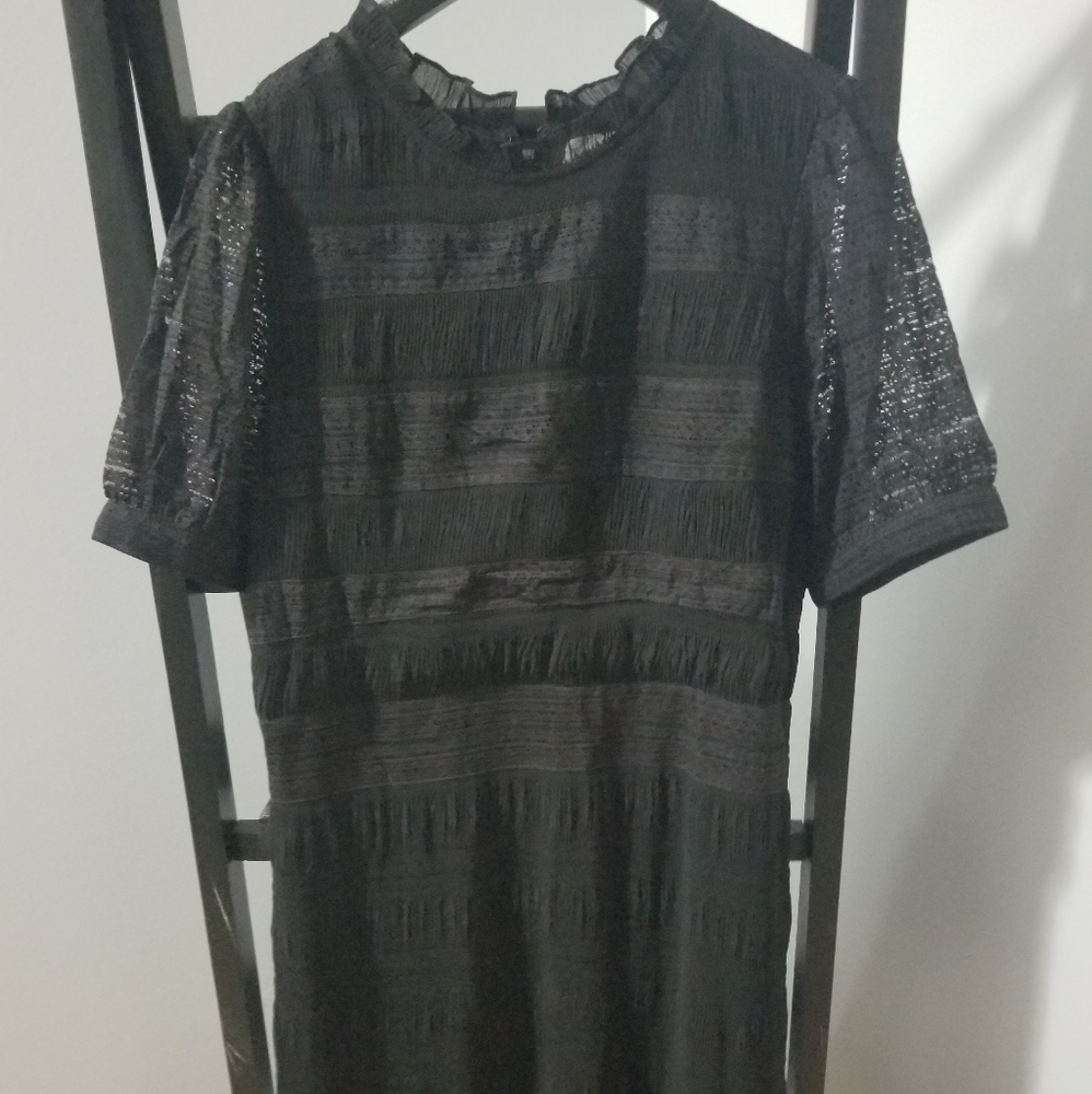 Black short sleeve dress
